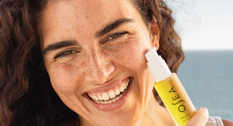 Face Oil vs. Moisturizer: Does It Matter Which One Goes First?